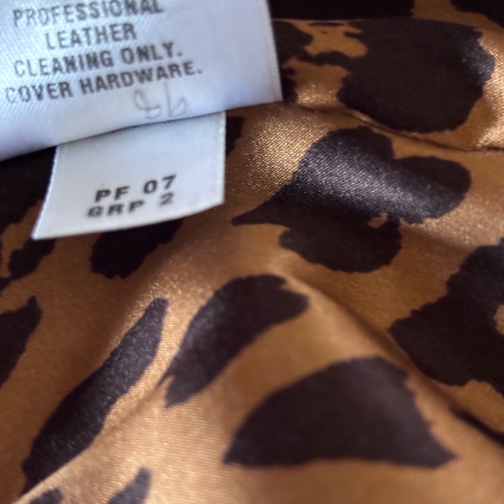 NWOT St. John Collection 3pc Cognac Leather Jacket, Animal Tank, Jeans 16/M/14 - Picture 8 of 16